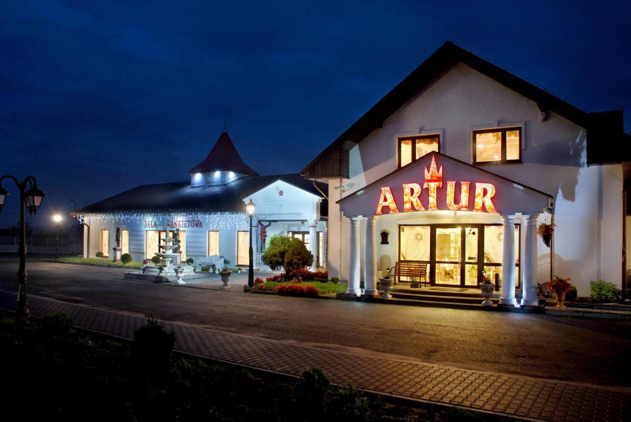 Hotel Artur Oswiecim Exterior photo